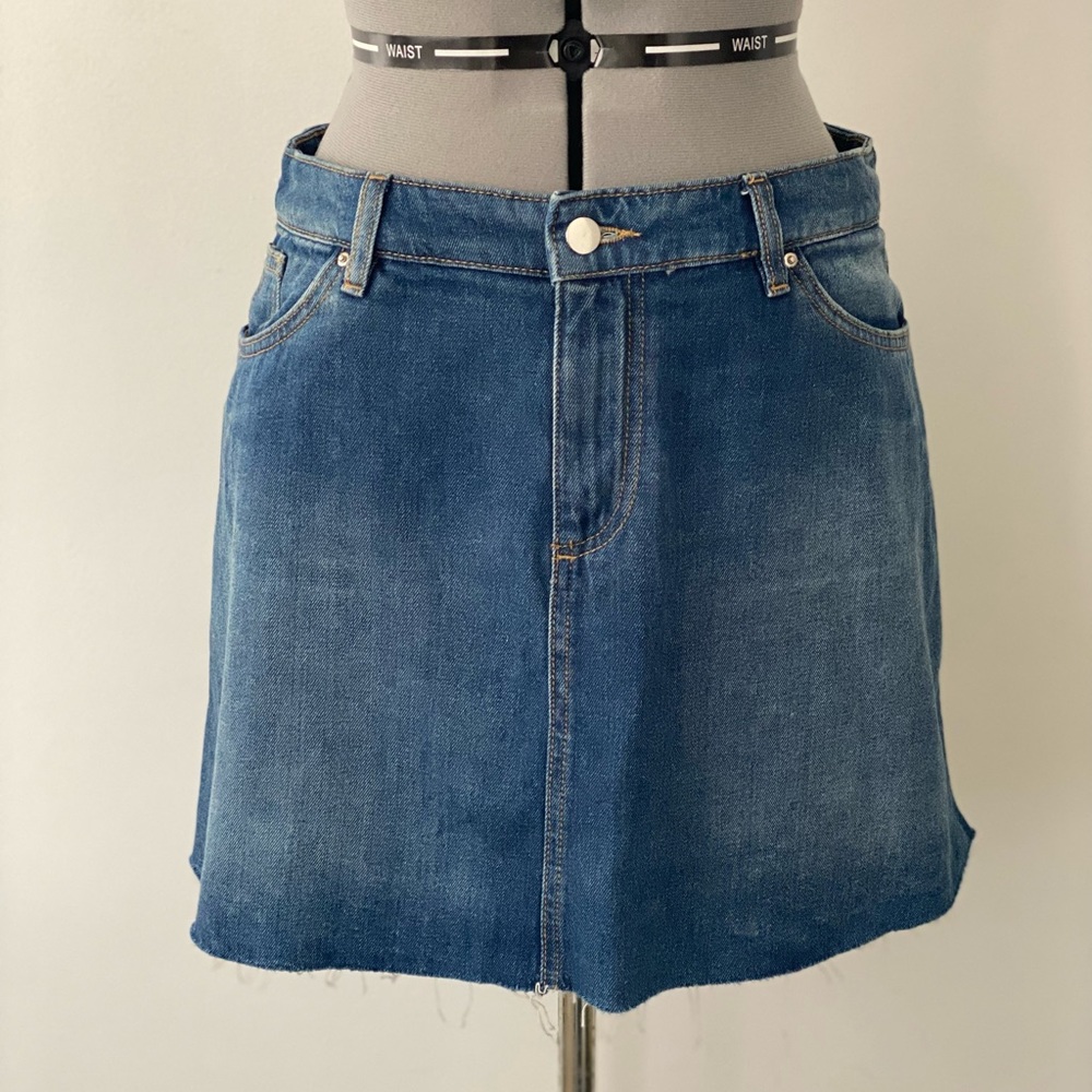 Divided by H&M - Denim Jean Skirt - frayed edge - classic - size 10